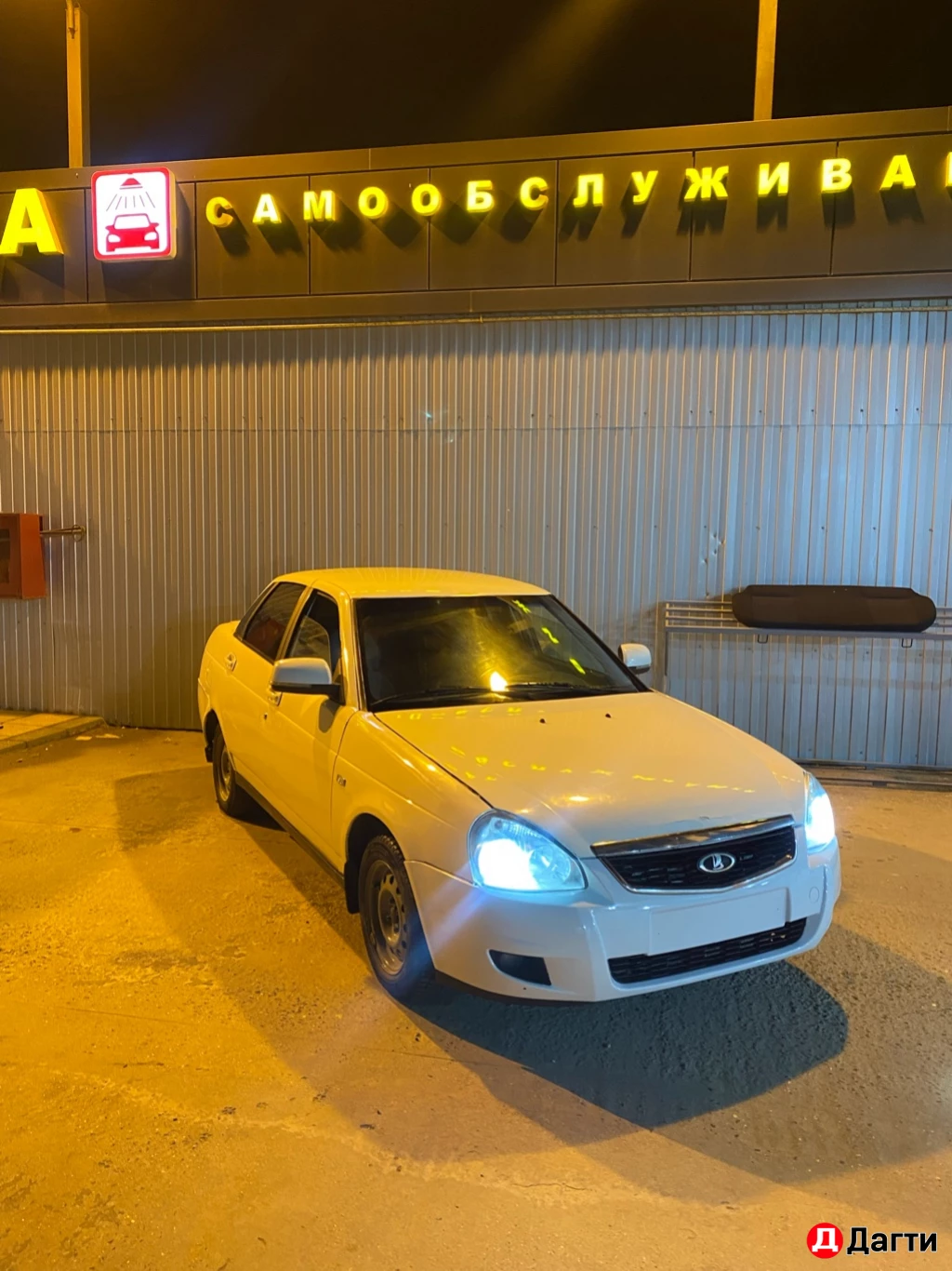 LADA (ВАЗ) Priora, 11 года