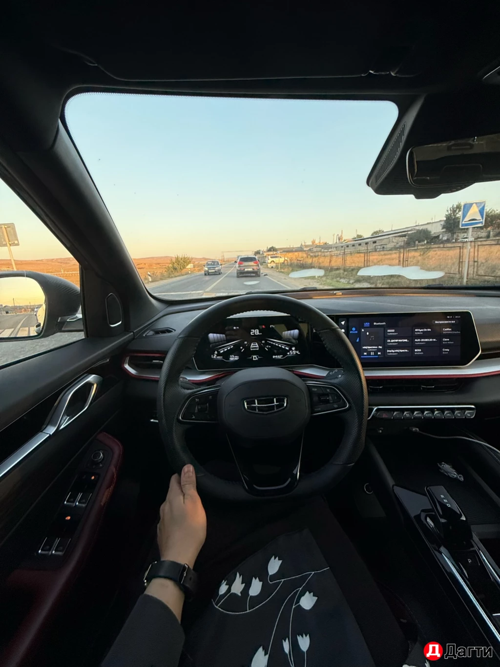 Geely Coolray, 2024 года