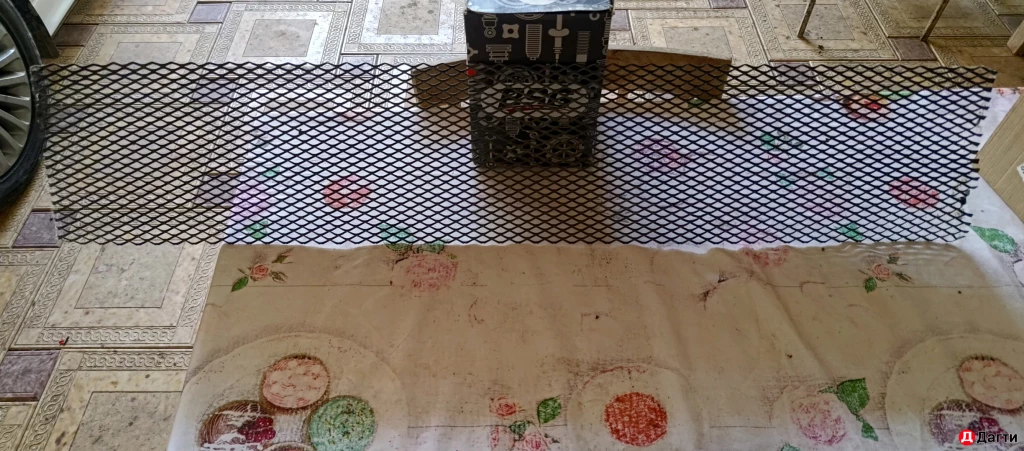 Решётки радиатора соты черный Ford Focus 2 рестайлинг