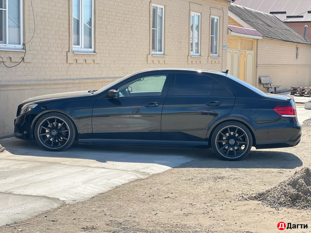 Mercedes-Benz E-Класс, 2014 года