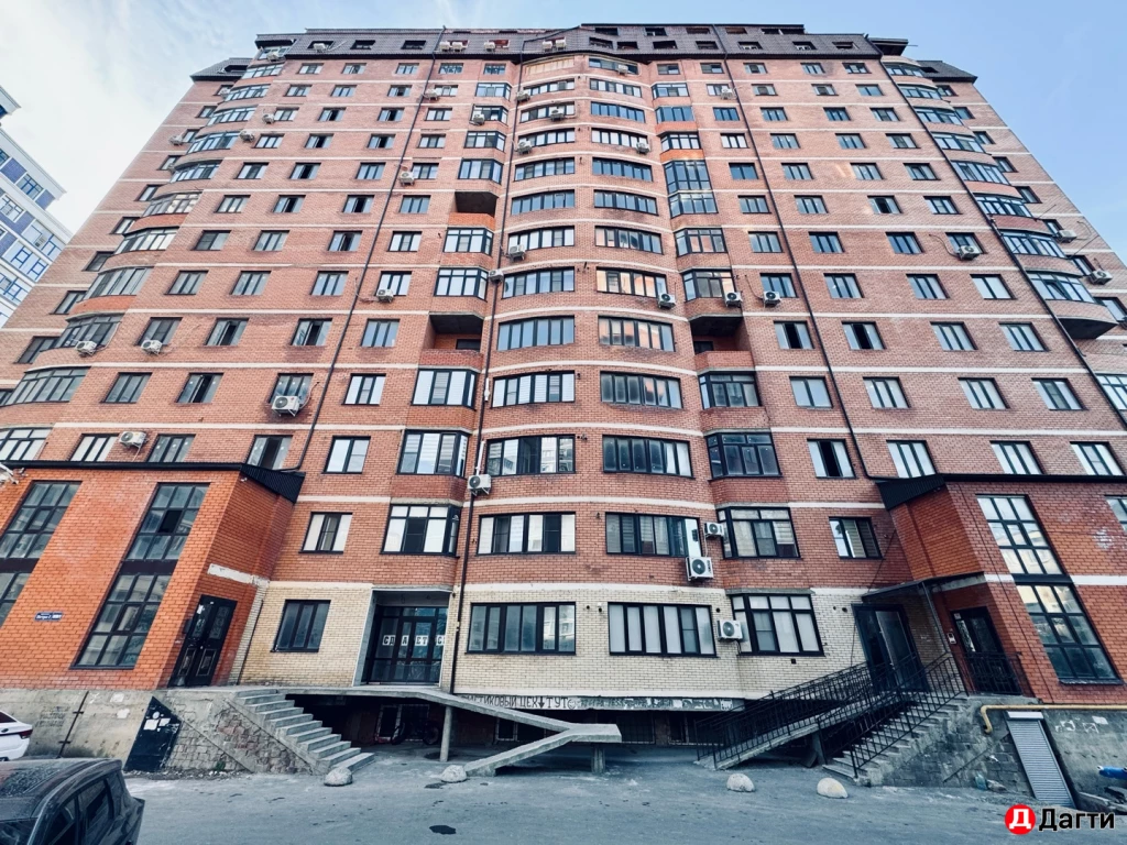 Квартира, 3 комнаты, 100 м², Агент