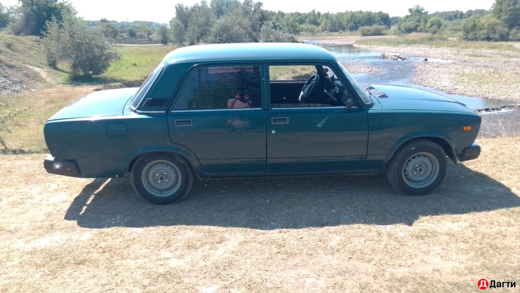 LADA (ВАЗ) 2107, 2005 года