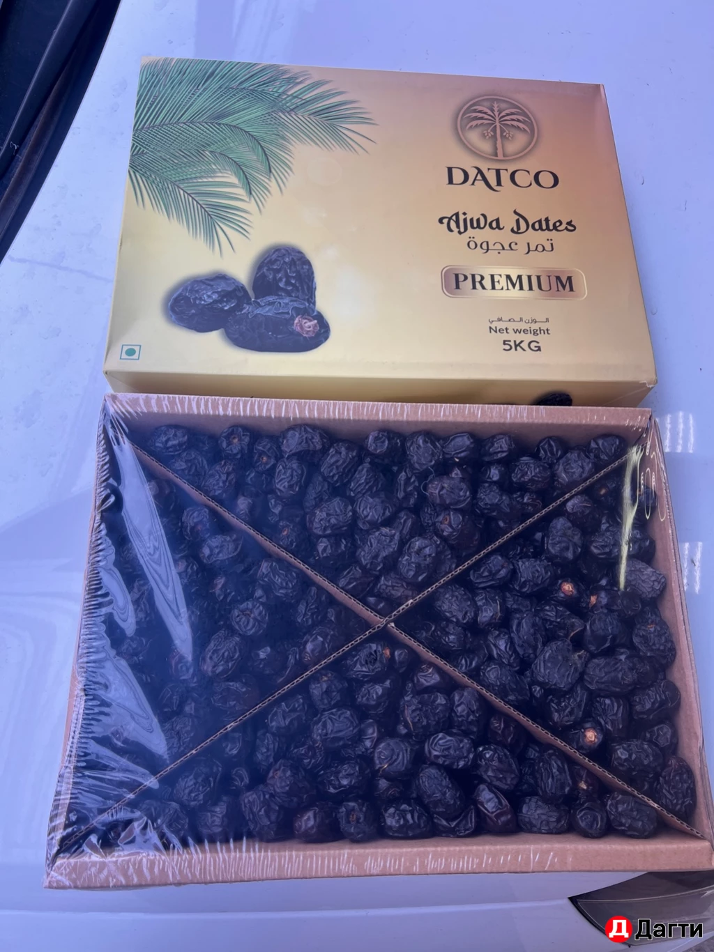 Финики Аджва