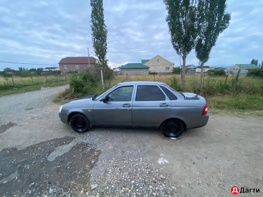 LADA (ВАЗ) Priora, 13 года