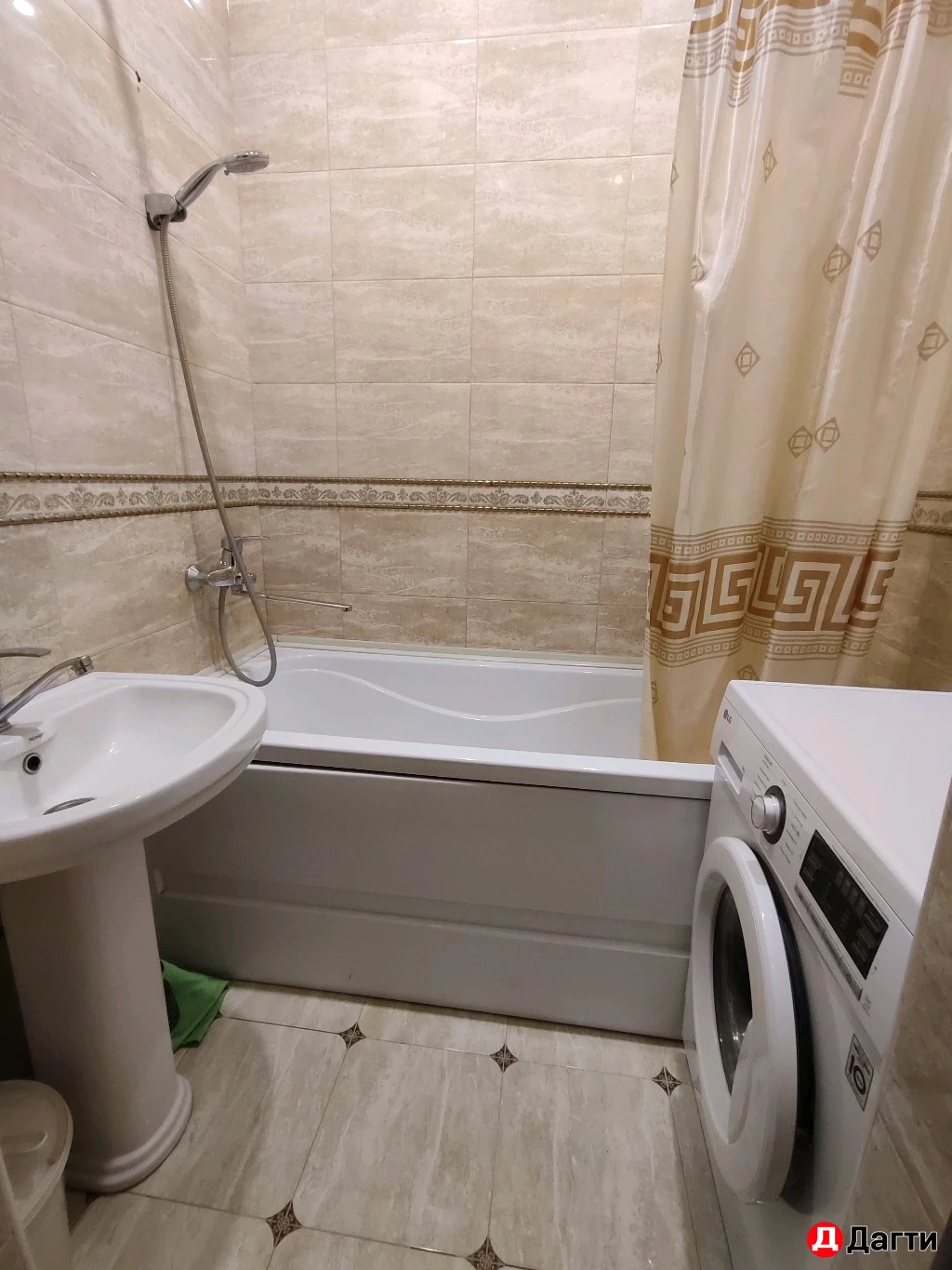 Квартира, 2 комнаты, 57 м², Собственник