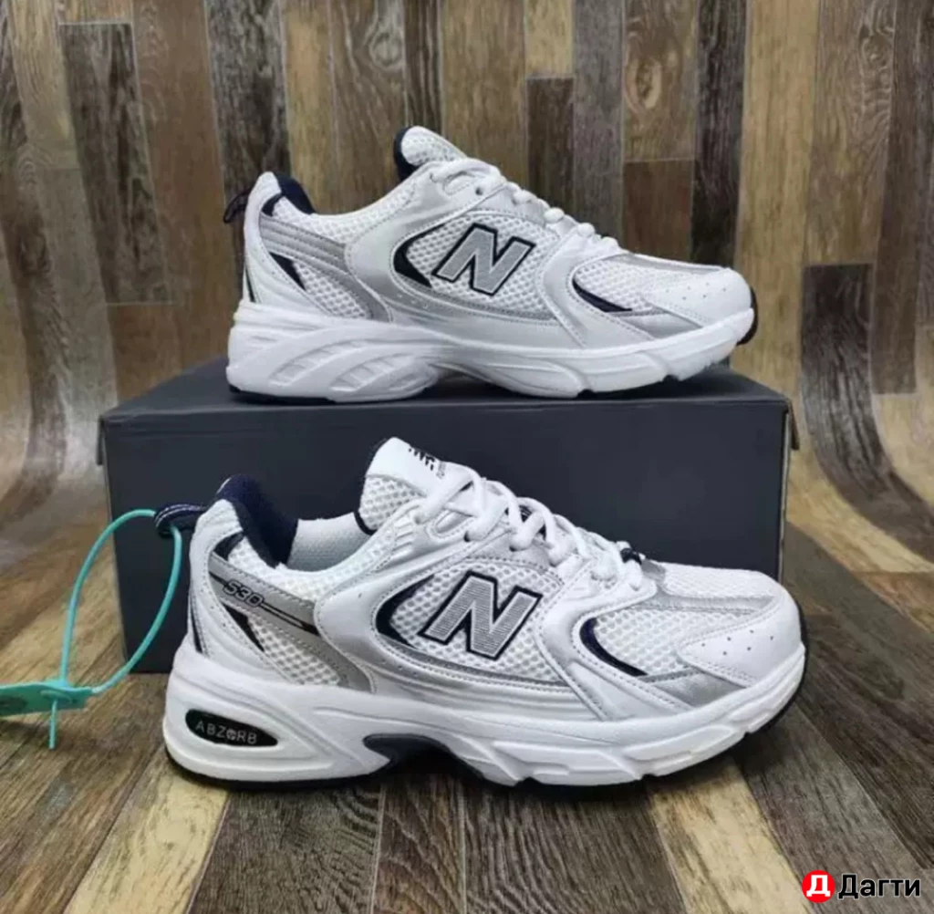 New Balance 530