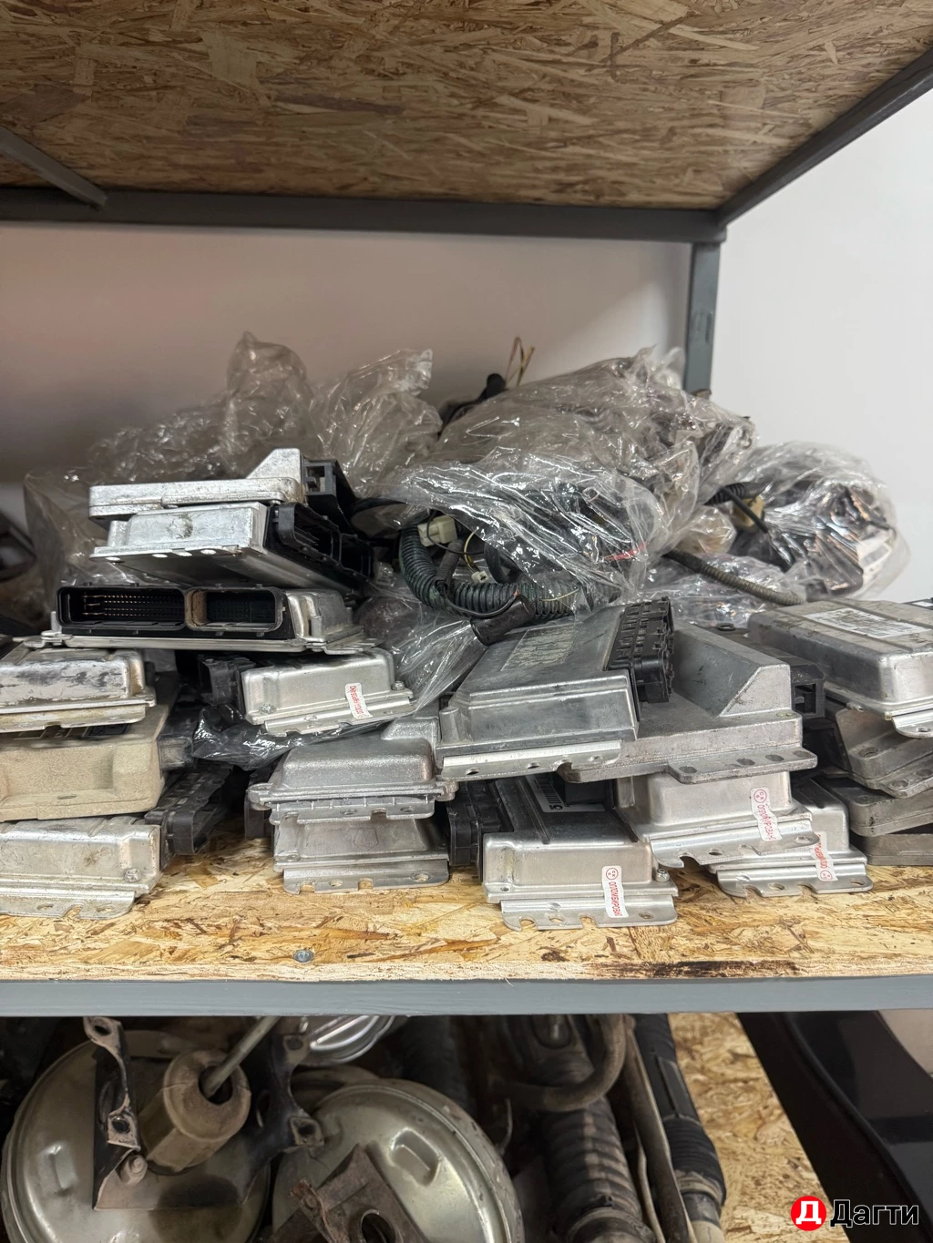 Автозапчасти б/у и новые на Российские автомобили