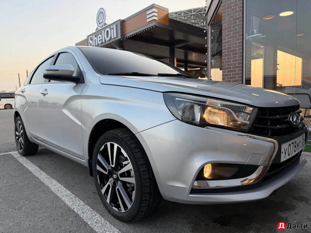 LADA (ВАЗ) Vesta, 2022 года