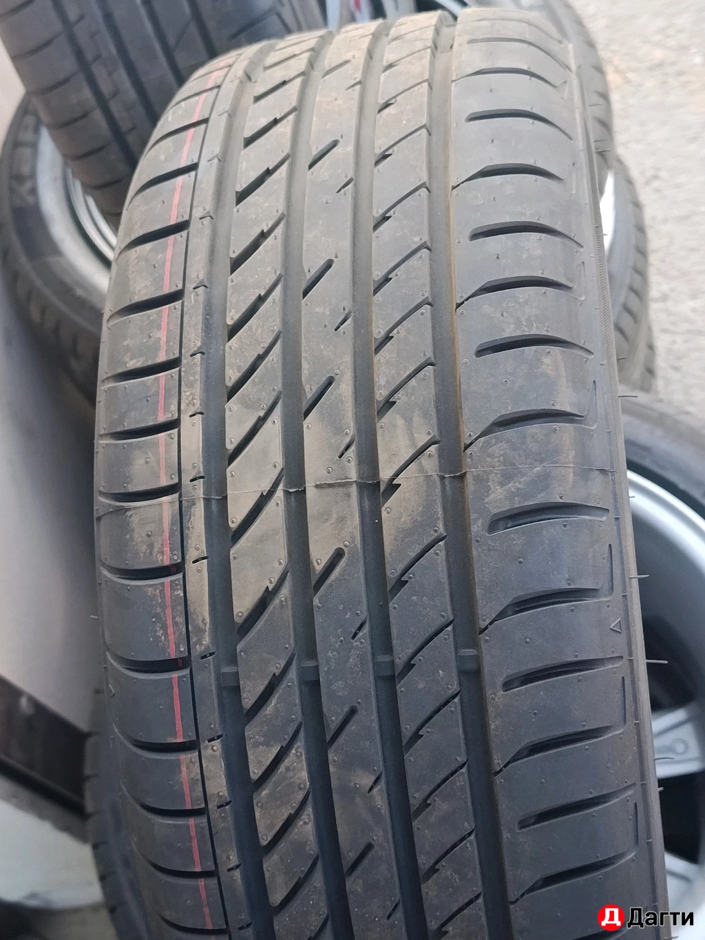 Silver r15 4/98 tree-A  195-50-R15