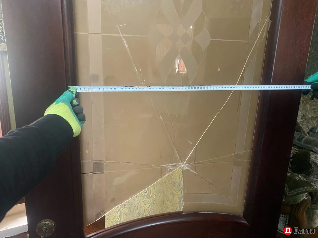 СТЕКЛА,ЗЕРКАЛА,ДУШЕВЫЕ КАБИНЫ,