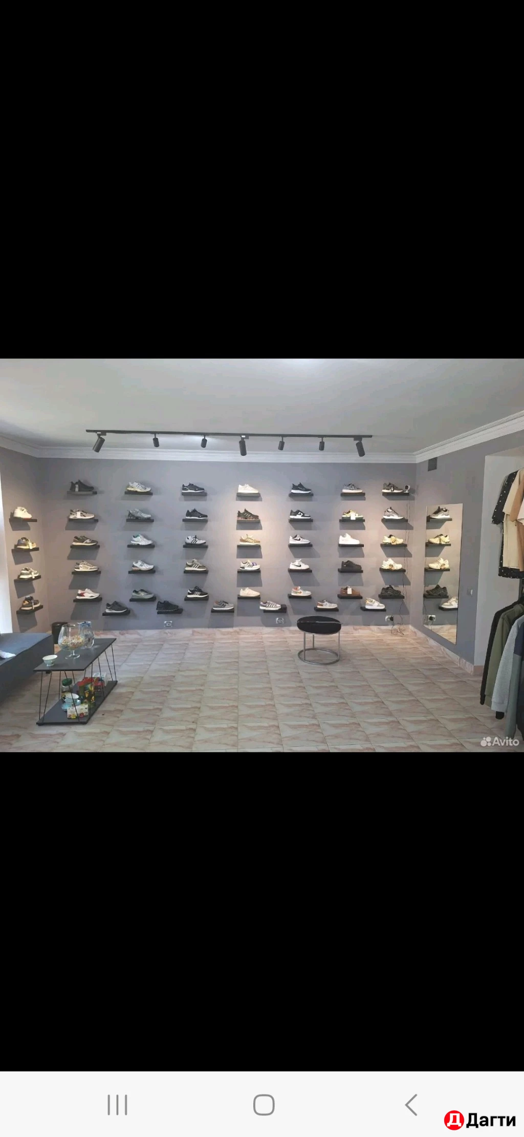 Продаётся готовый магазин Одежды
