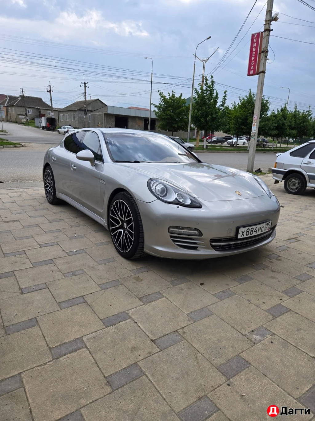 Porsche Panamera, 2010 года