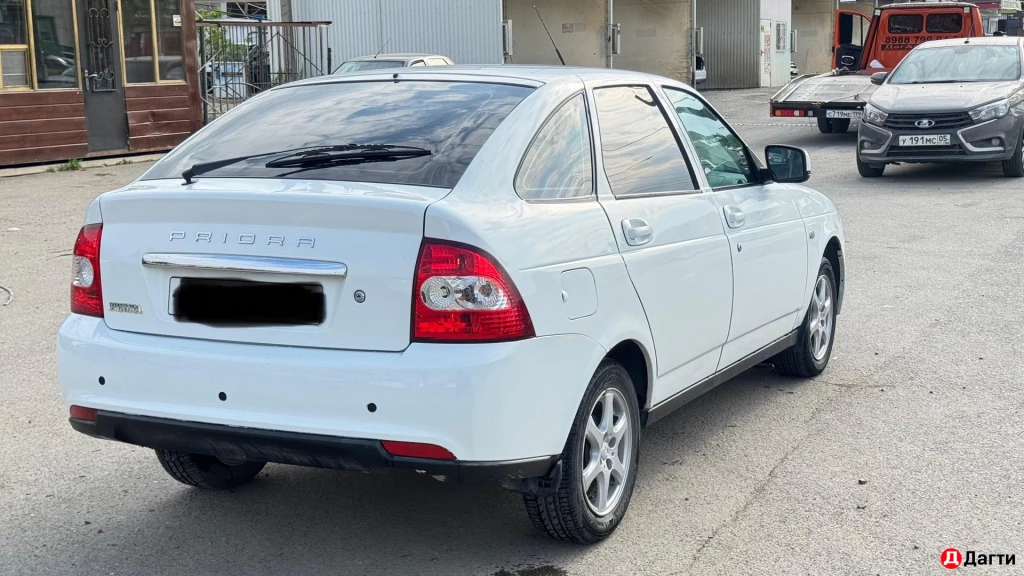 LADA (ВАЗ) Priora, 12 года