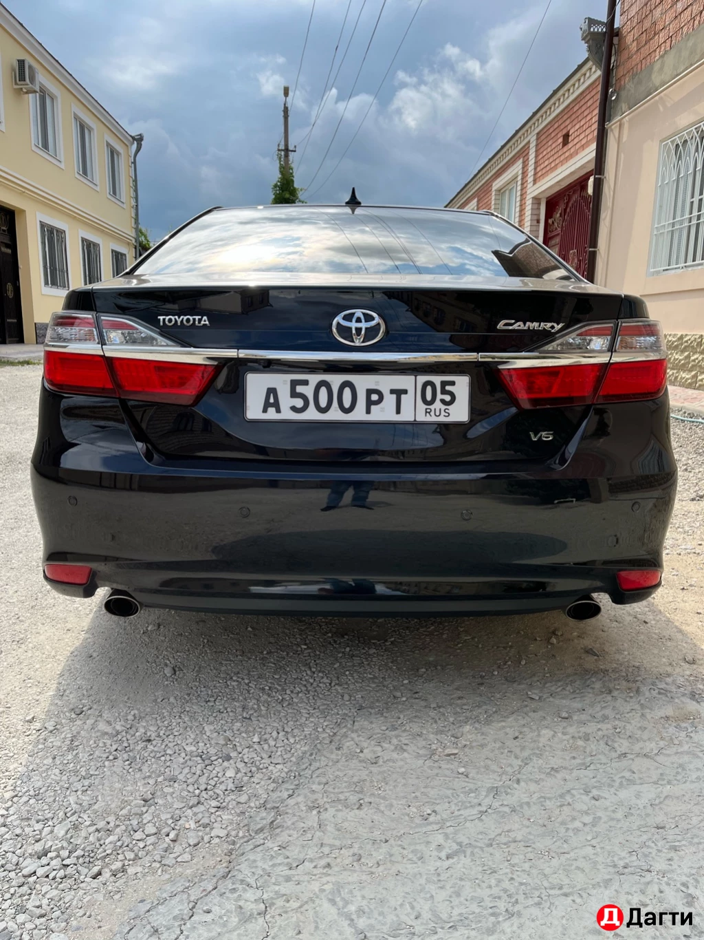 Toyota Camry, 2015 года