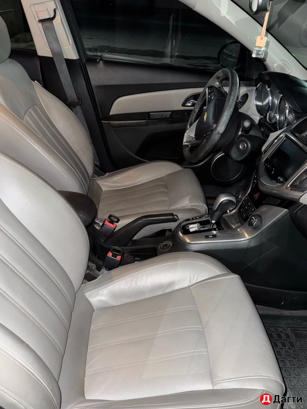 Chevrolet Cruze, 2013 года