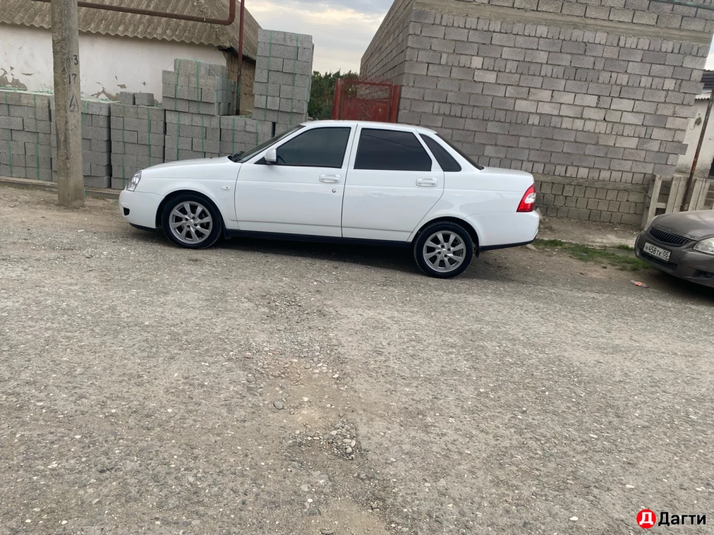 LADA (ВАЗ) Priora, 2017 года