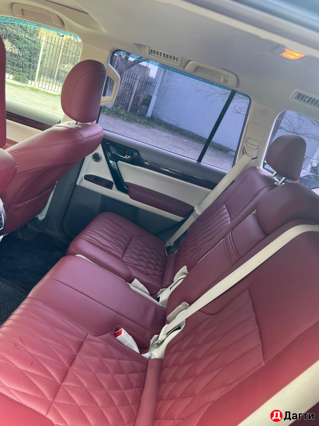 Lexus GX, 2010 года