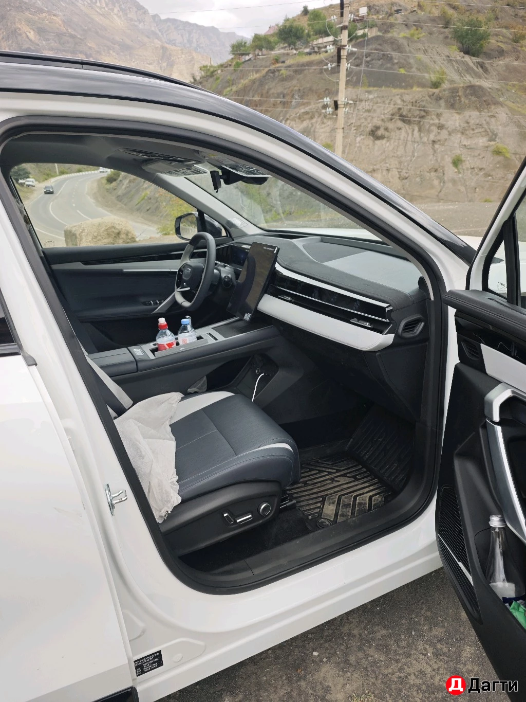 Geely Atlas, 2025 года