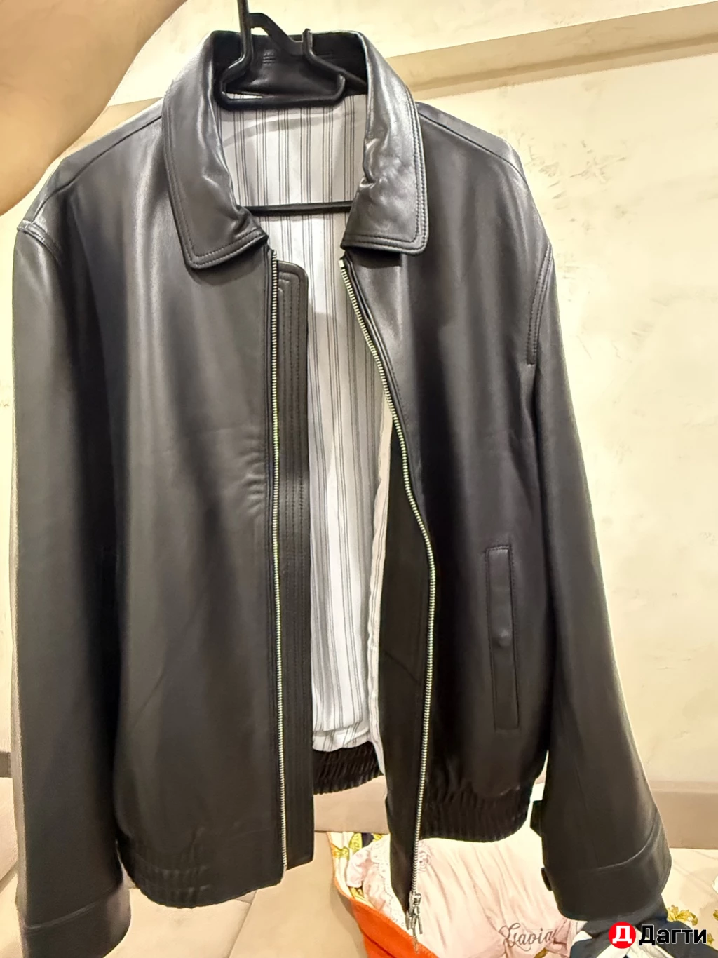 Куртка из натуральной кожи