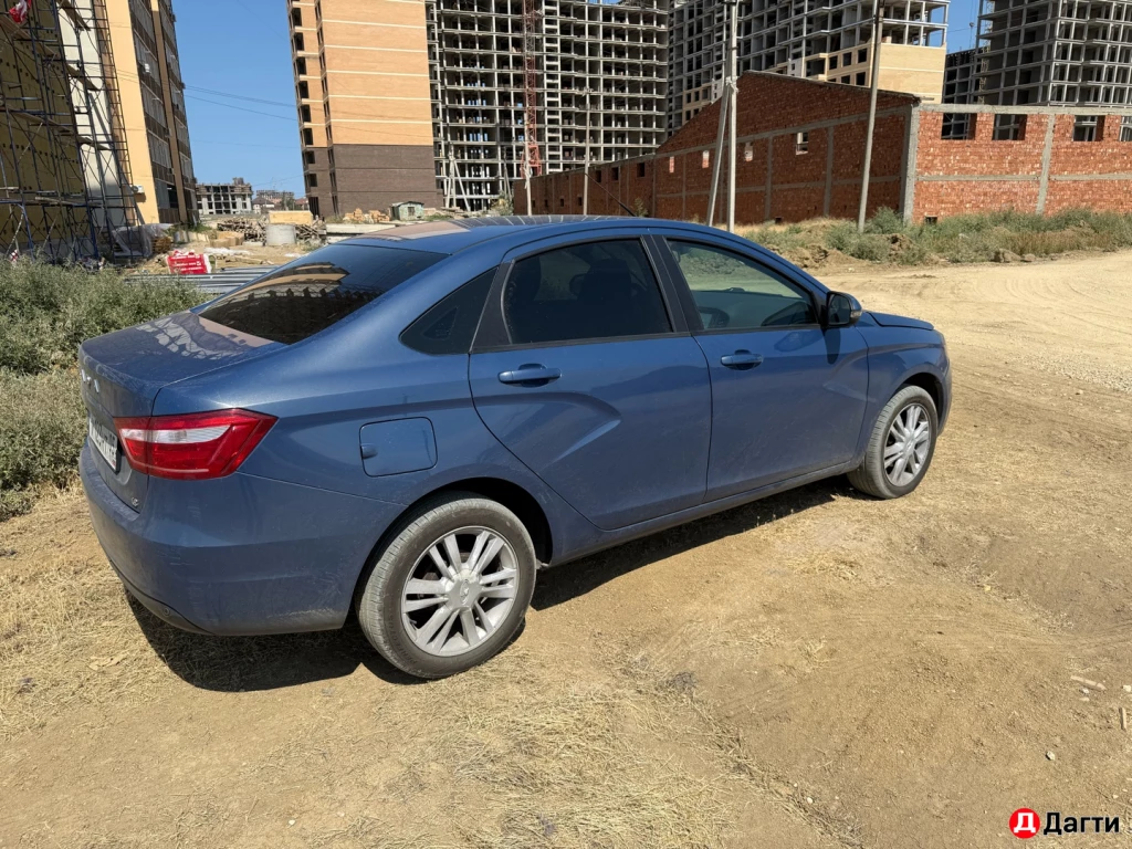 LADA (ВАЗ) Vesta, 2017 года