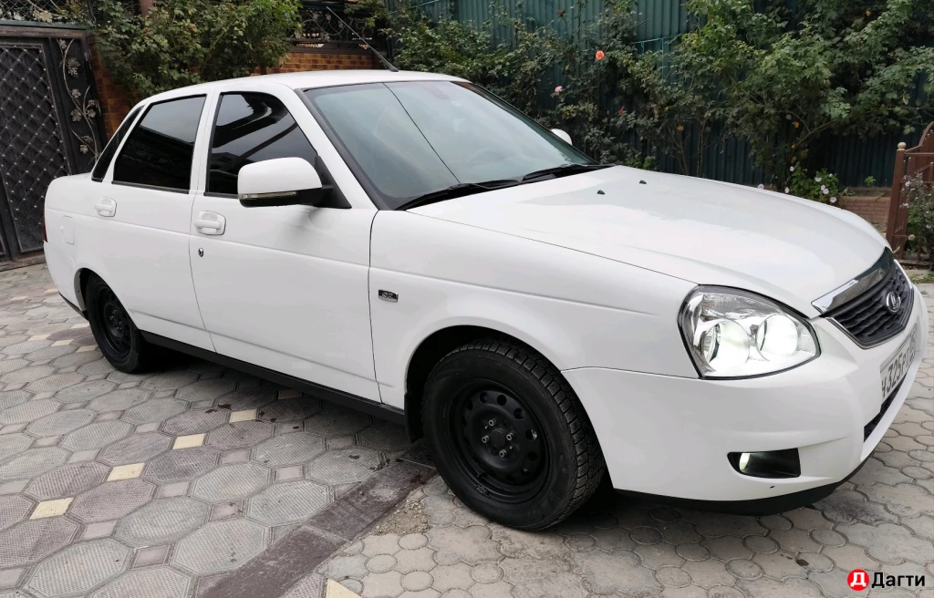 LADA (ВАЗ) Priora, 2014 года