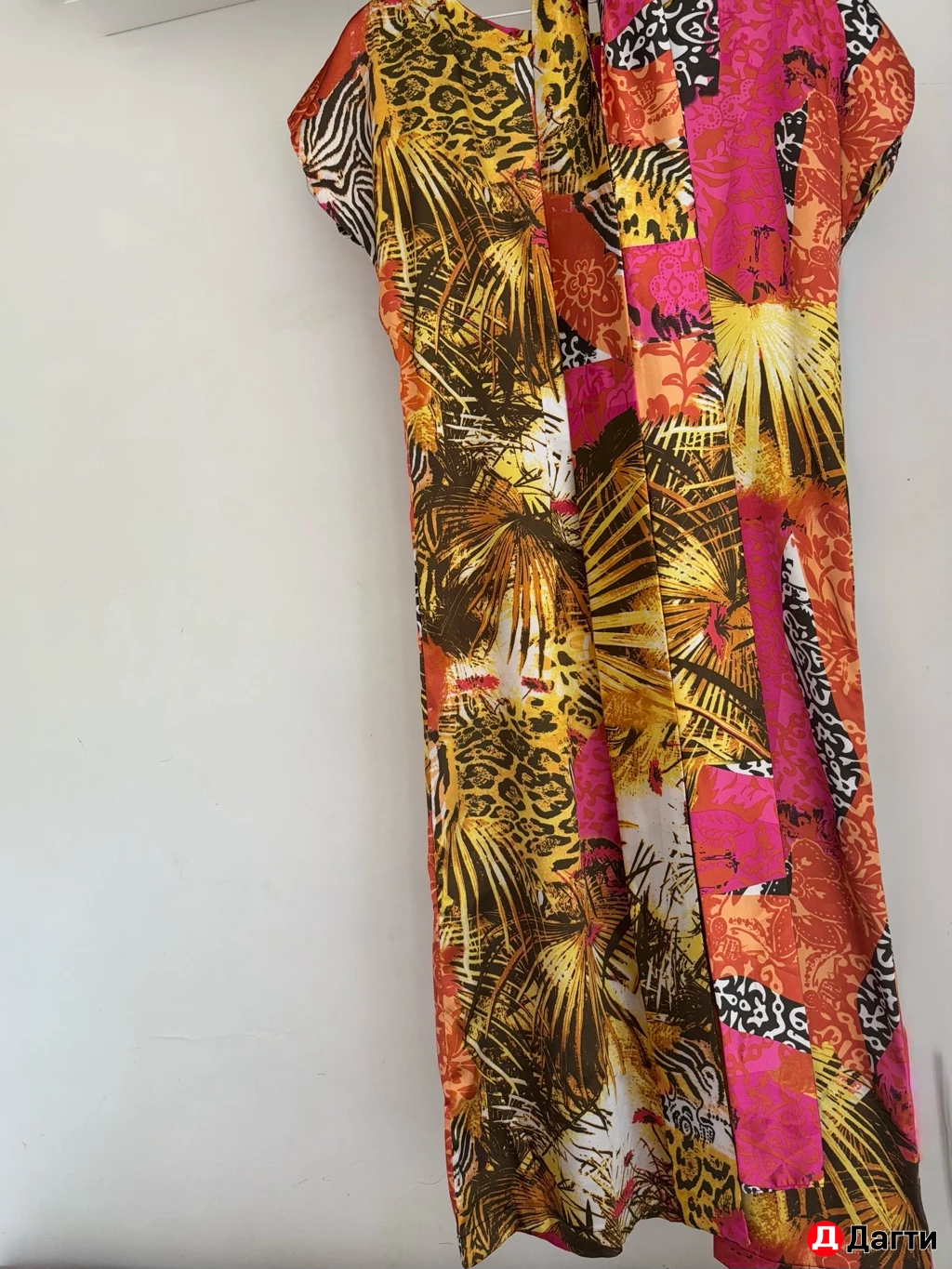 Платье атласное(шёлковое)