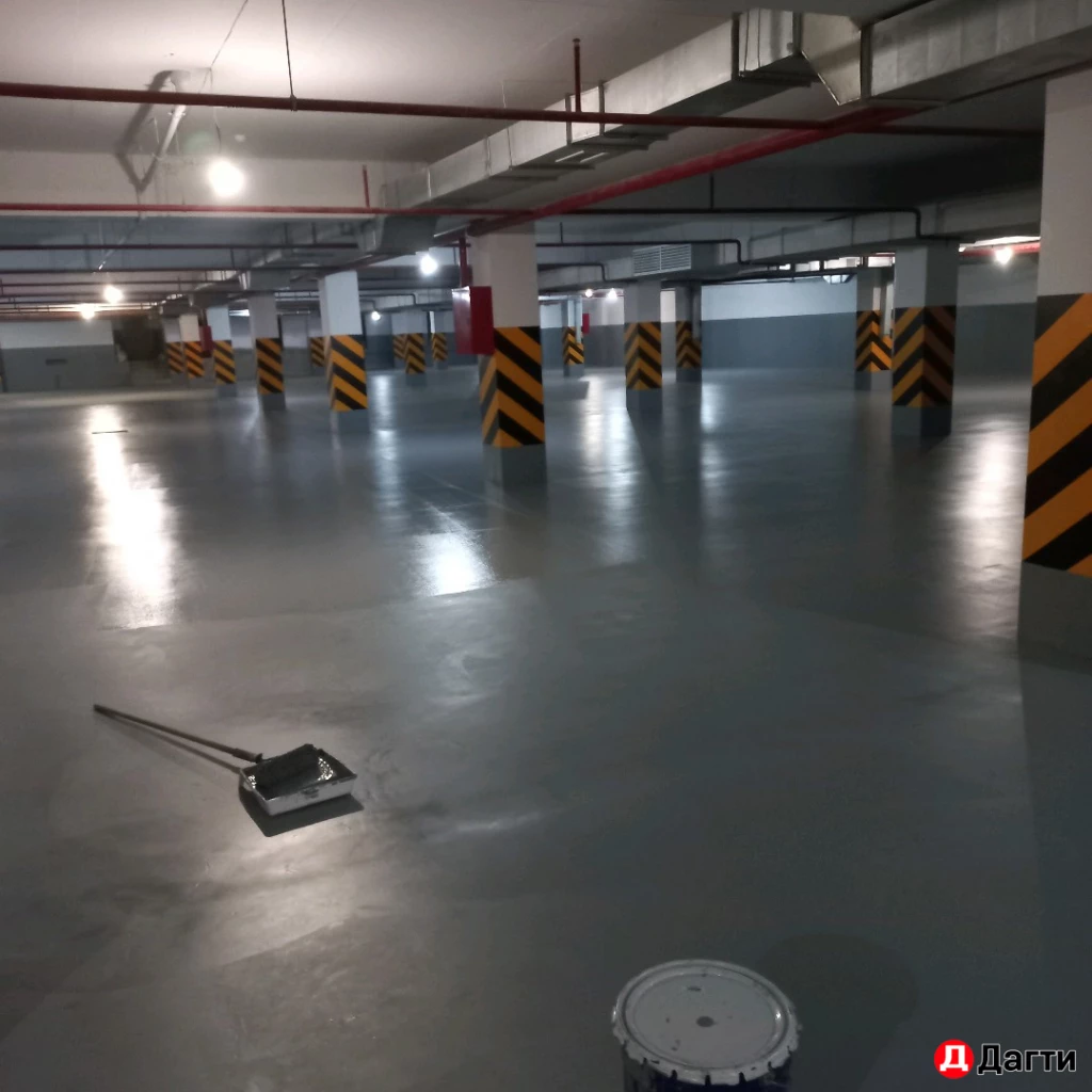 Краска для бетонного пола.