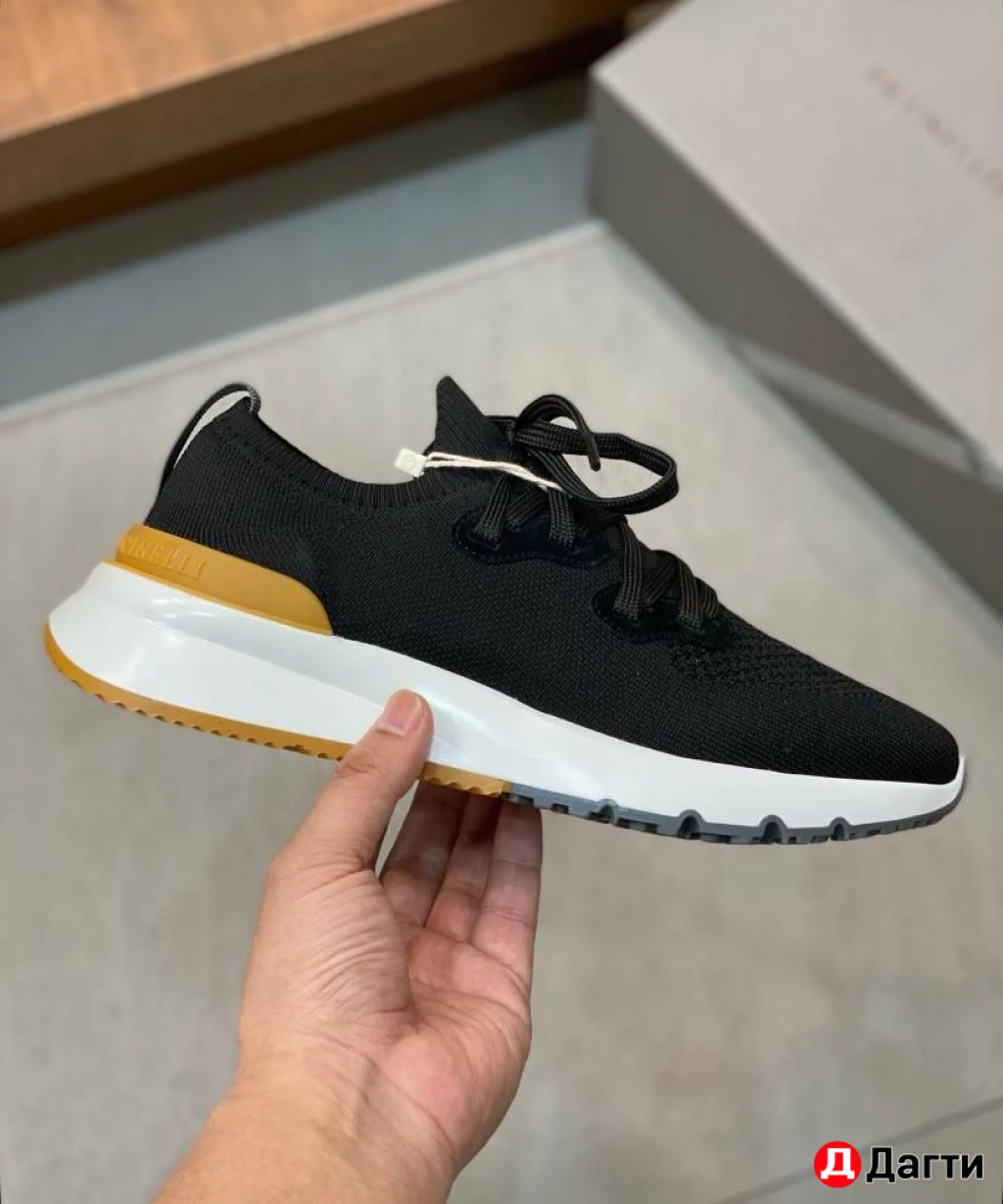 Мужские кроссовки от бренда Brunello Cucinelli