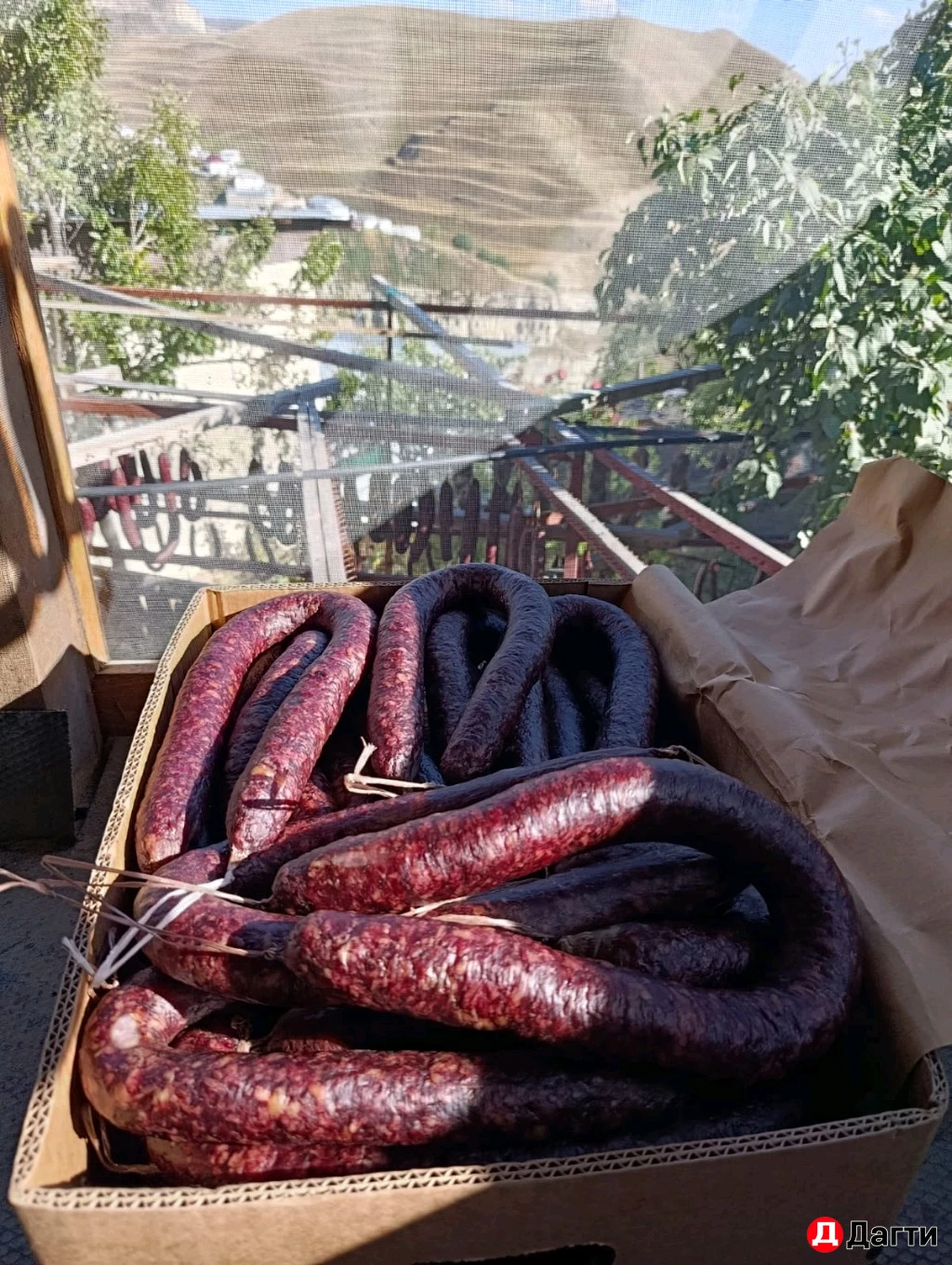 Горное Сушенное мясо и колбаса