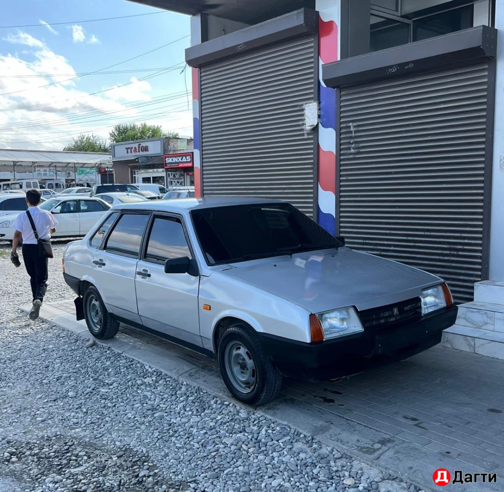 LADA (ВАЗ) 21099, 2003 года