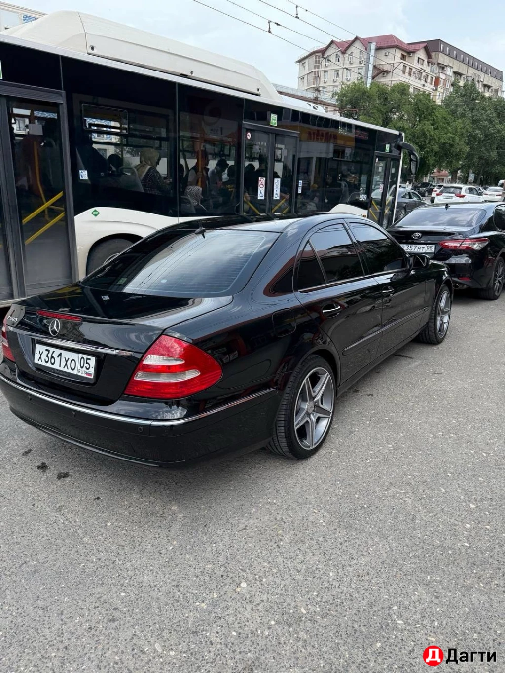 Mercedes-Benz E-Класс, 2003 года