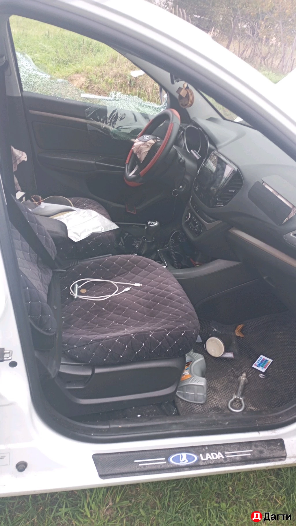 LADA (ВАЗ) Vesta, 2017 года