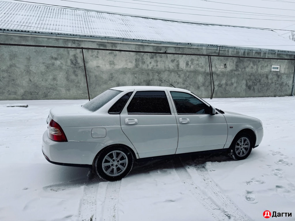 LADA (ВАЗ) Priora, 2018 года
