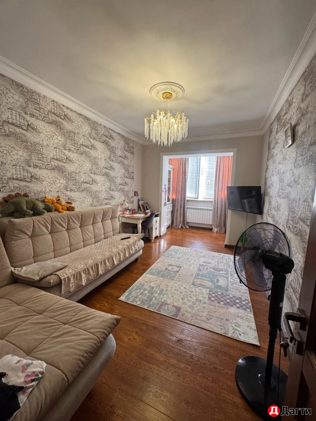 Квартира, 3 комнаты, 95 м², Агент