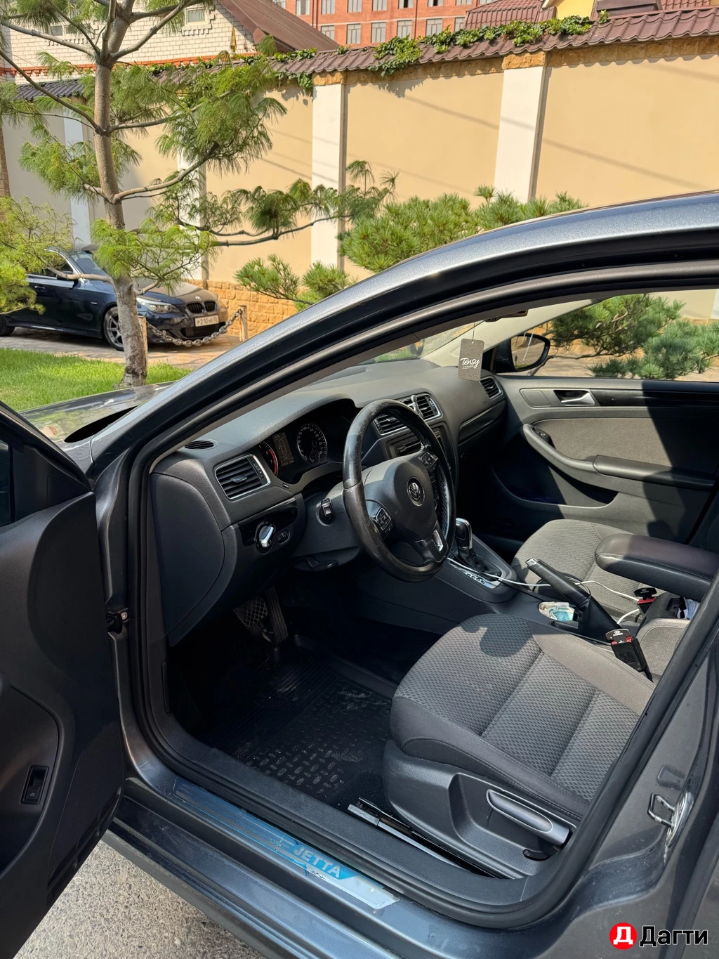 Volkswagen Jetta, 2013 года