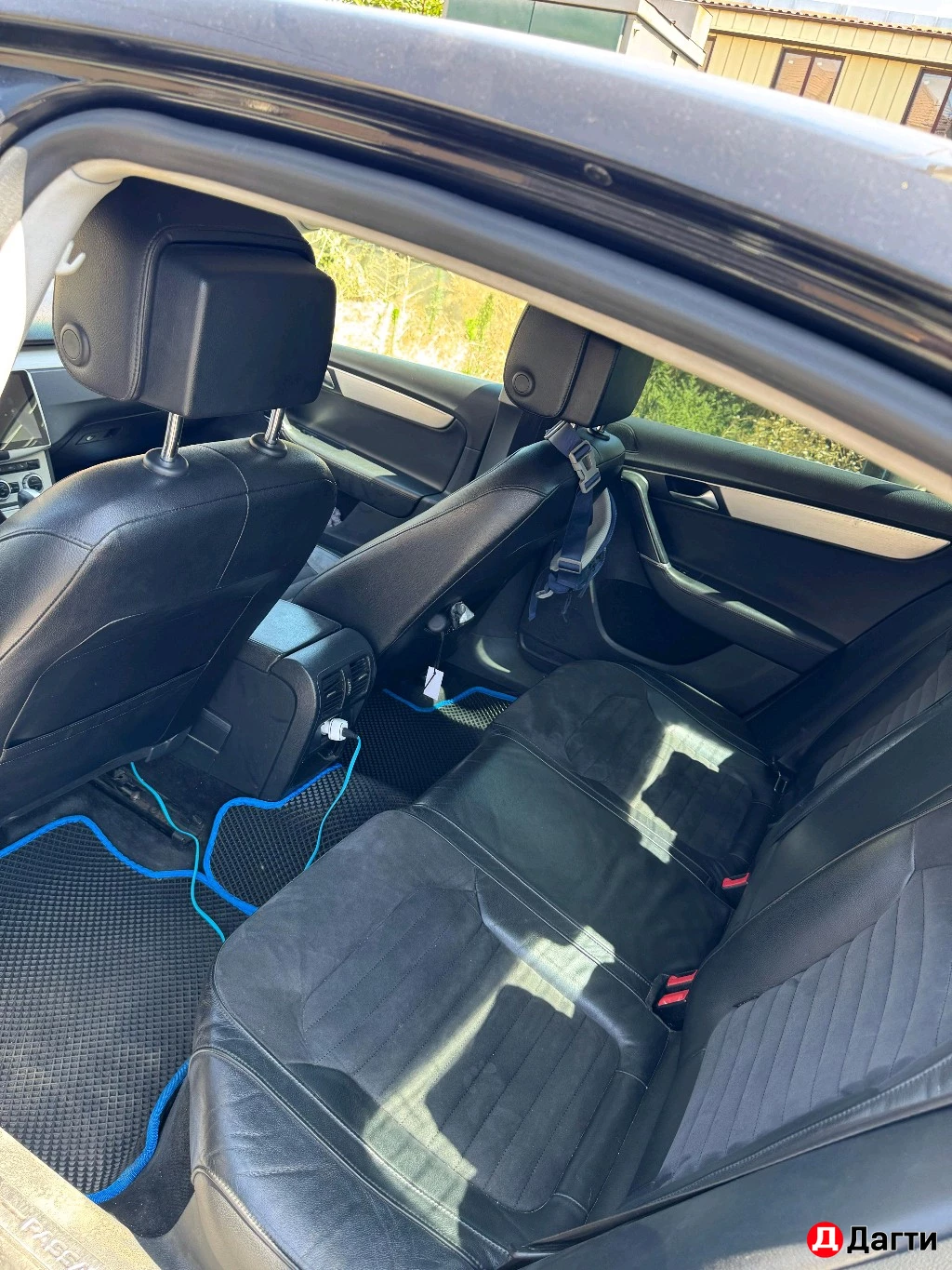 Volkswagen Passat, 2011 года