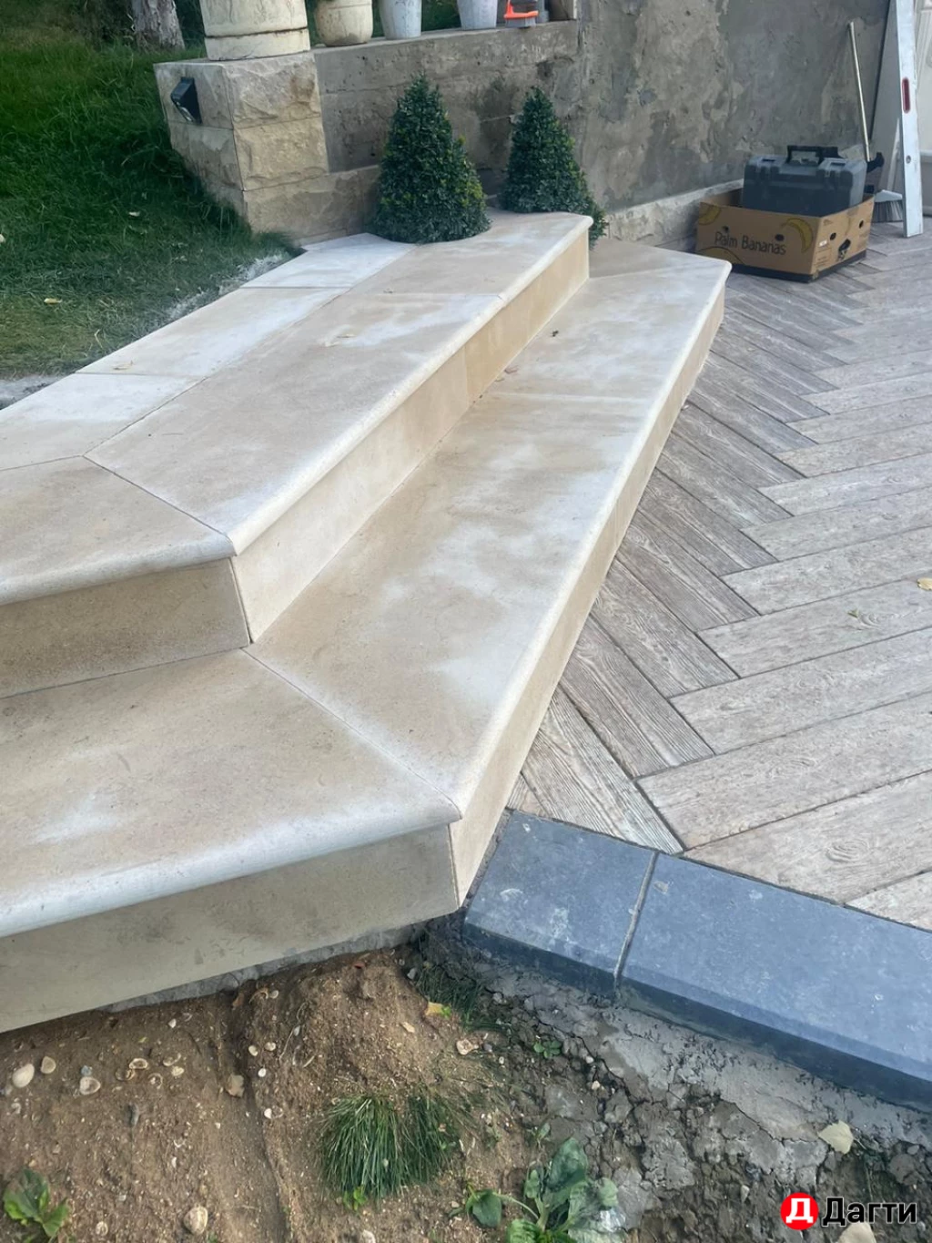 СТУПЕНЬКИ И ПОДОКОННИКИ из НАТУРАЛЬНОГО КАМНЯ