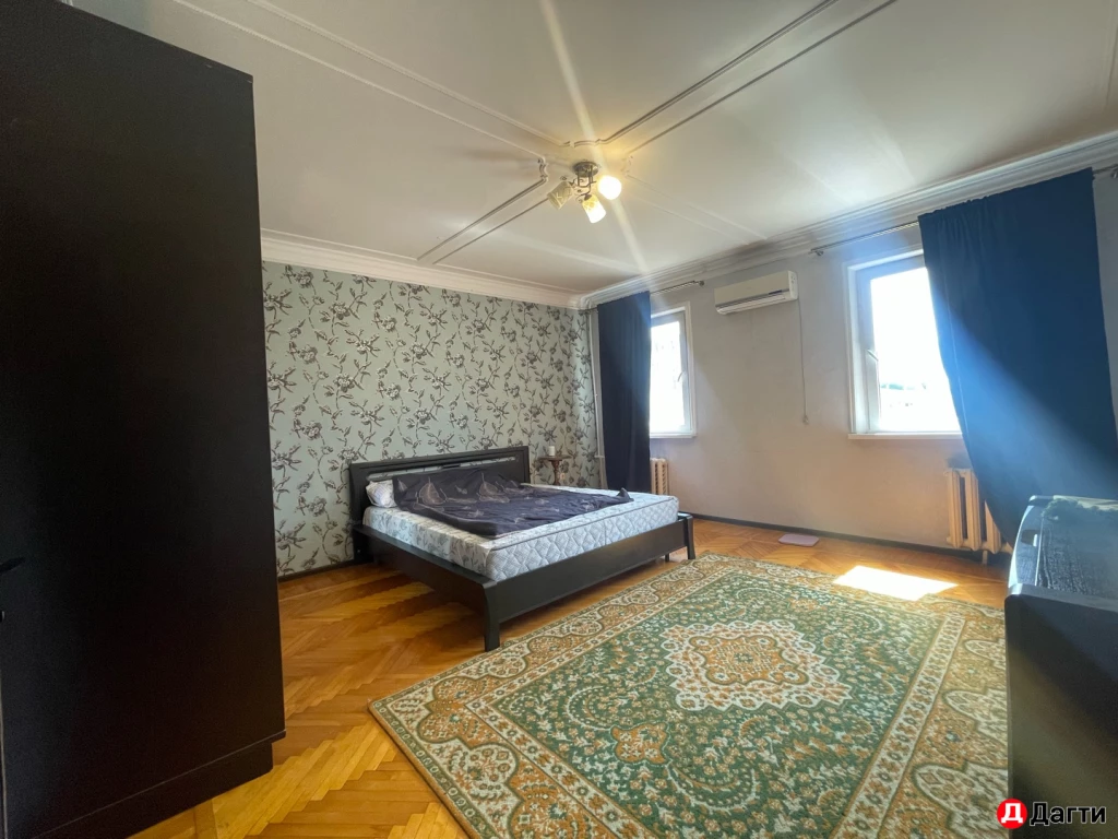 Квартира, 2 комнаты, 65 м², Агент