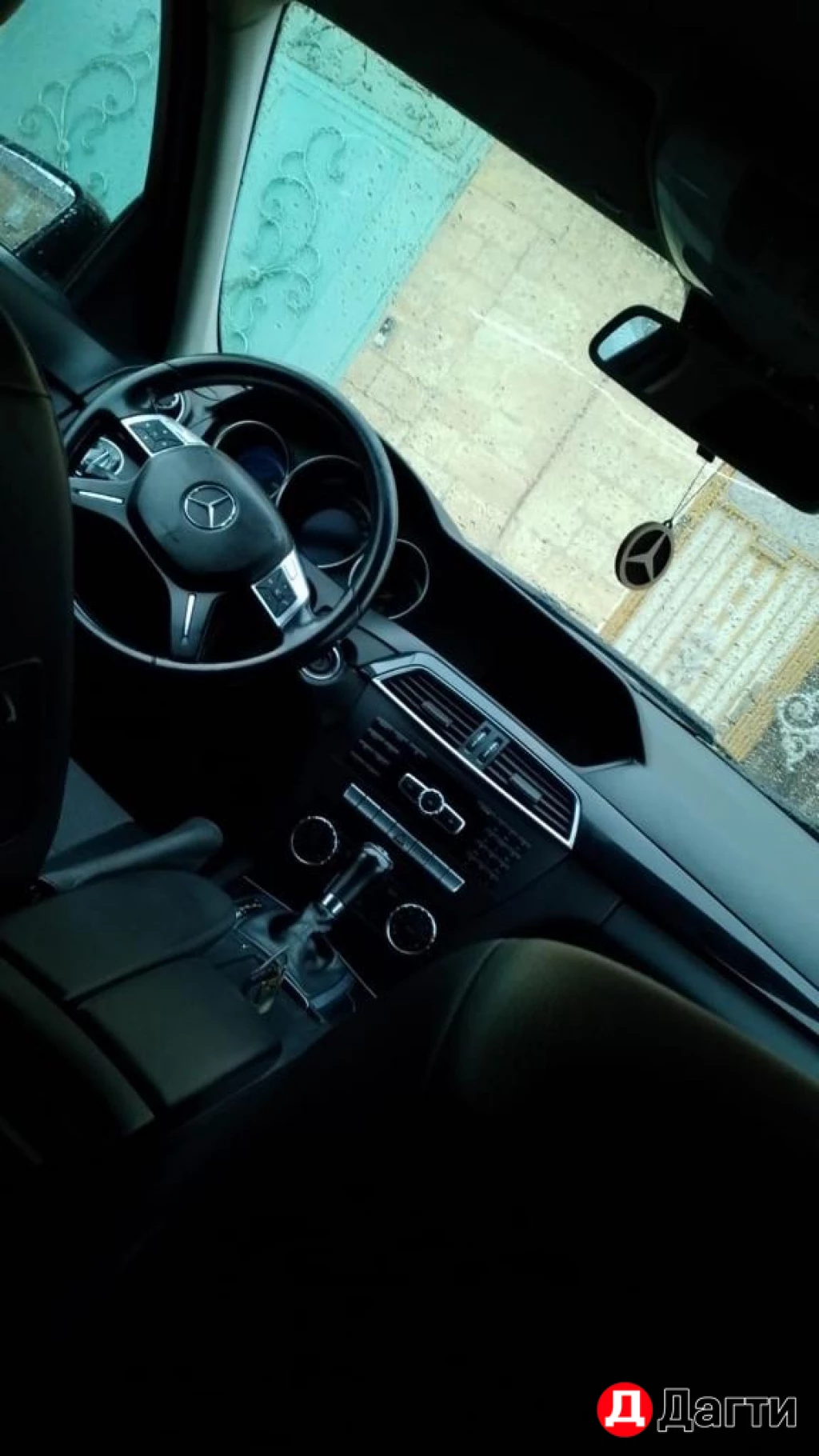 Mercedes-Benz C-Класс, 2011 года