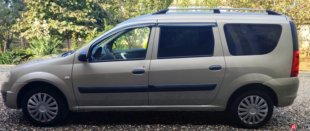 LADA (ВАЗ) Largus, 2014 года