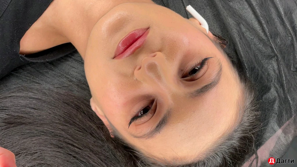 перманентный макияж (волосковая техника