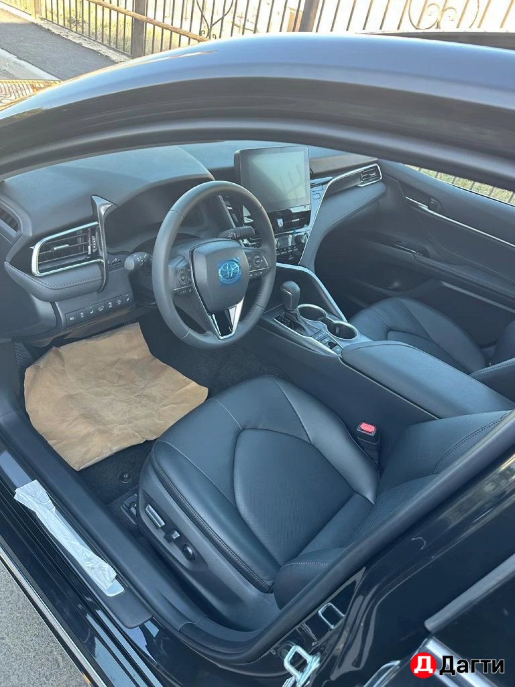 Toyota Camry, 2023 года