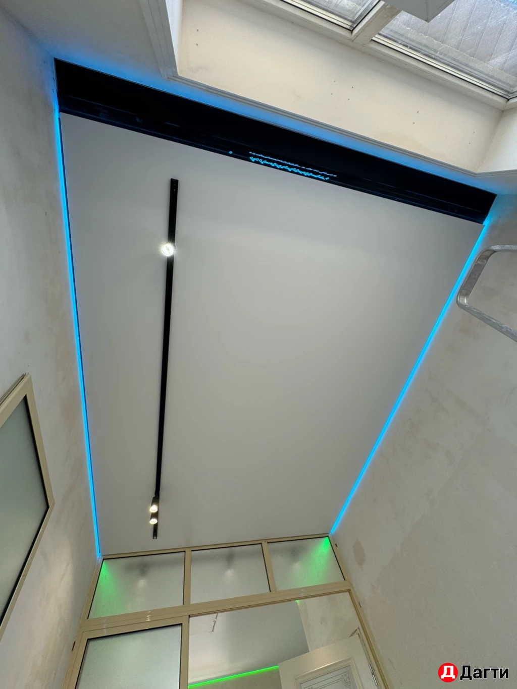 Натяжные потолки