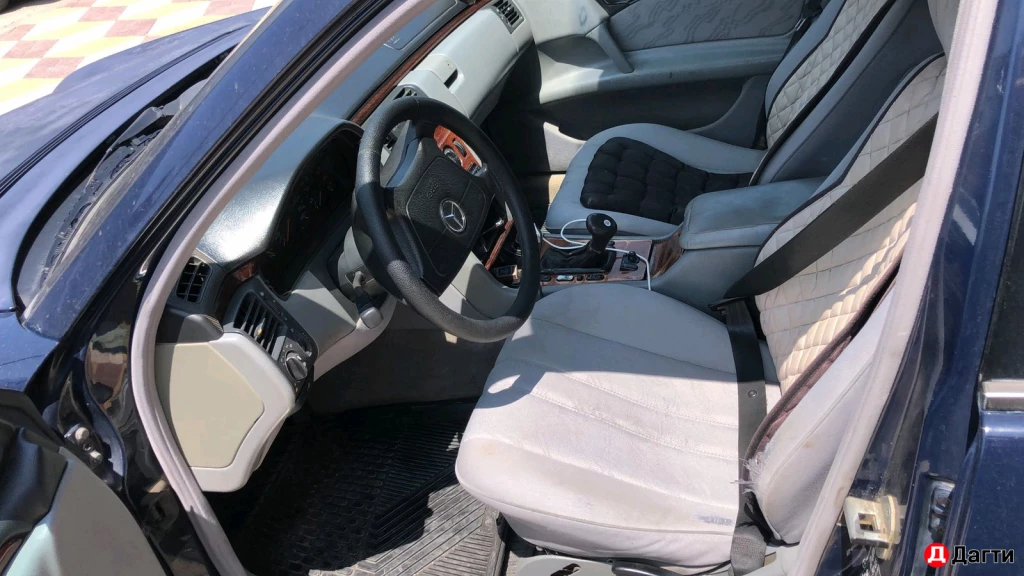 Mercedes-Benz E-Класс, 1999 года