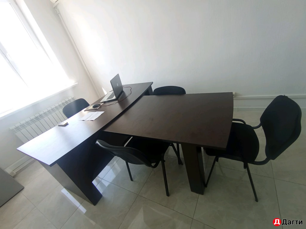 Стол руководителя