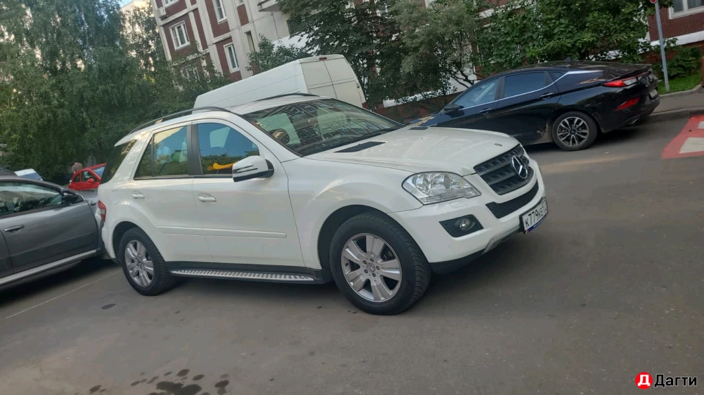 Mercedes-Benz M-Класс, 2008 года