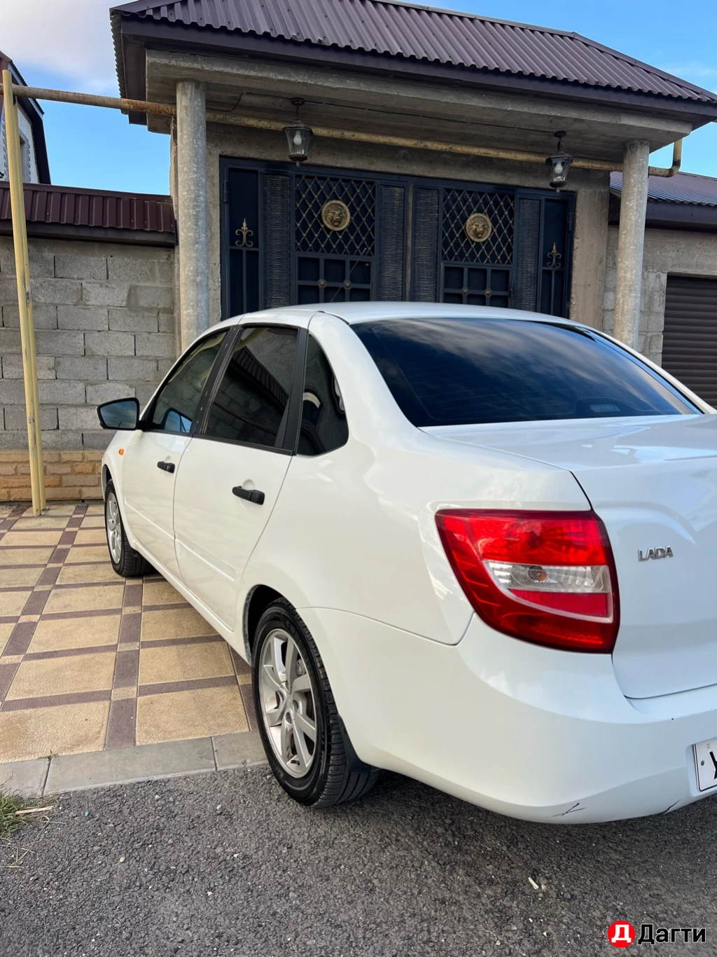 LADA (ВАЗ) Granta, 2016 года