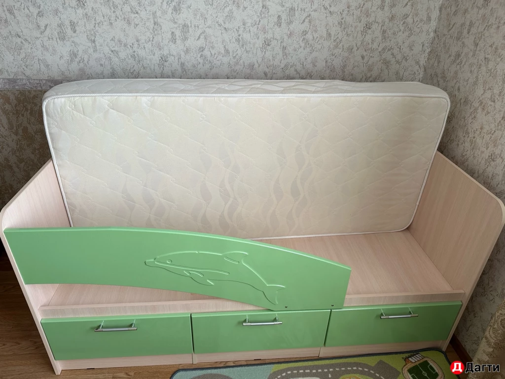 Детский кровать