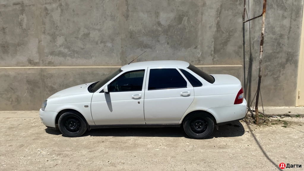 LADA (ВАЗ) Priora, 2011 года