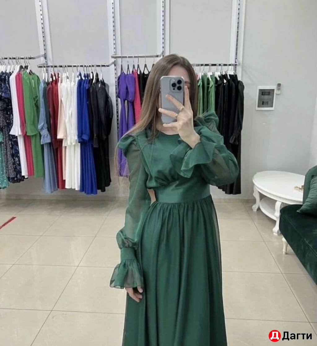 Новое вечернее платье